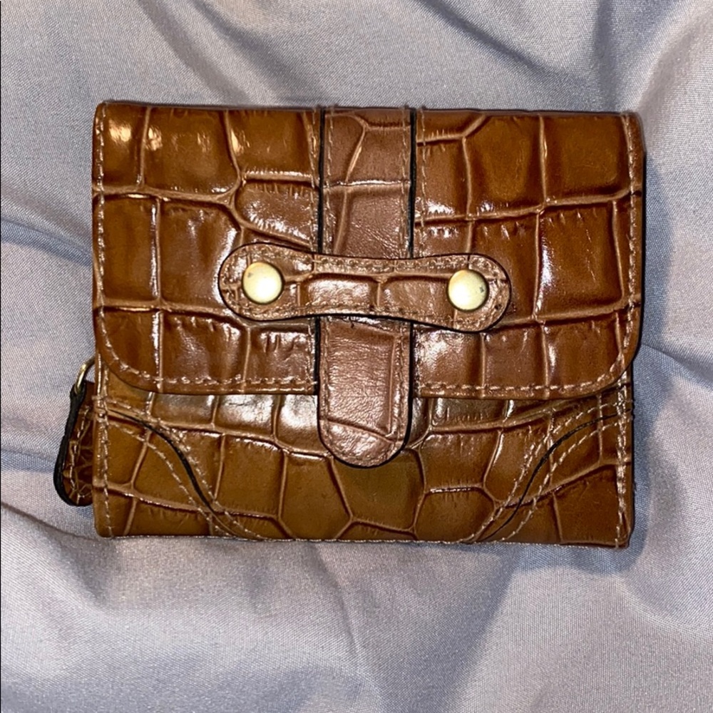 Leather Tri-Fold Wallet
